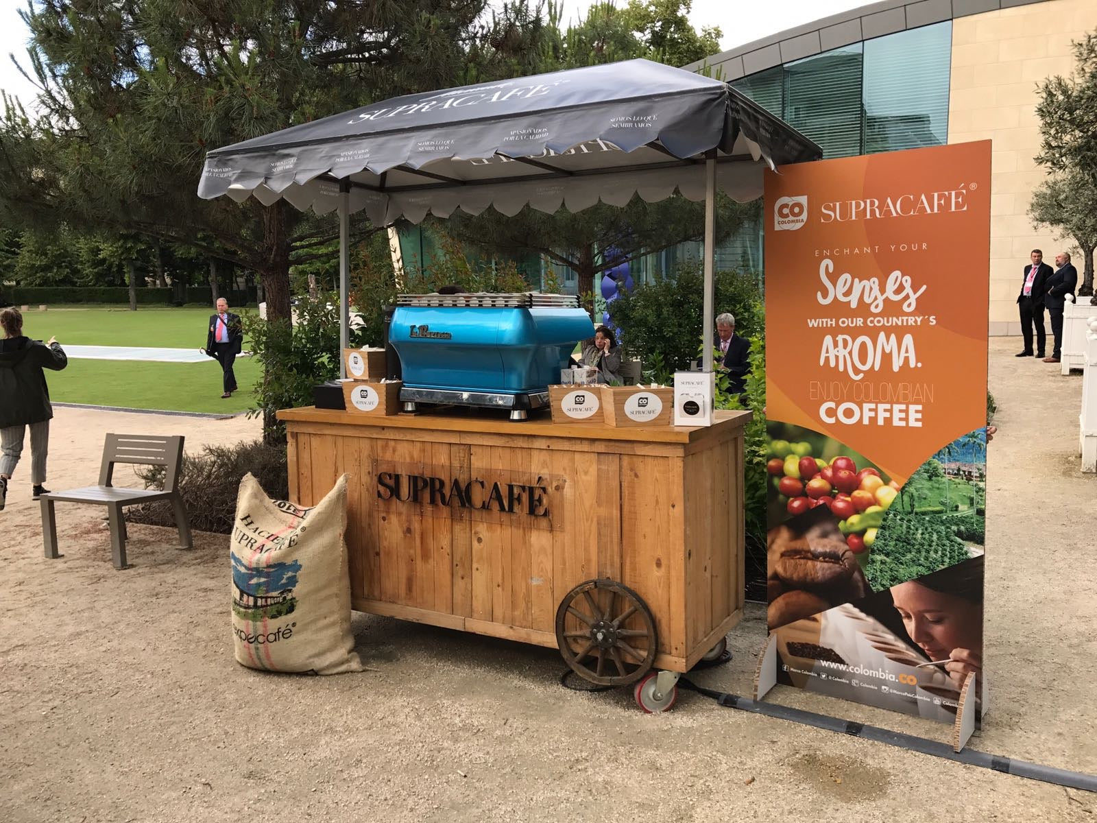 SUPRACAFÉ PARTICIPA COMO REFERENTE EN LABOR SOCIAL EN EL FORO 2017 OECD EN PARIS - Supracafe
